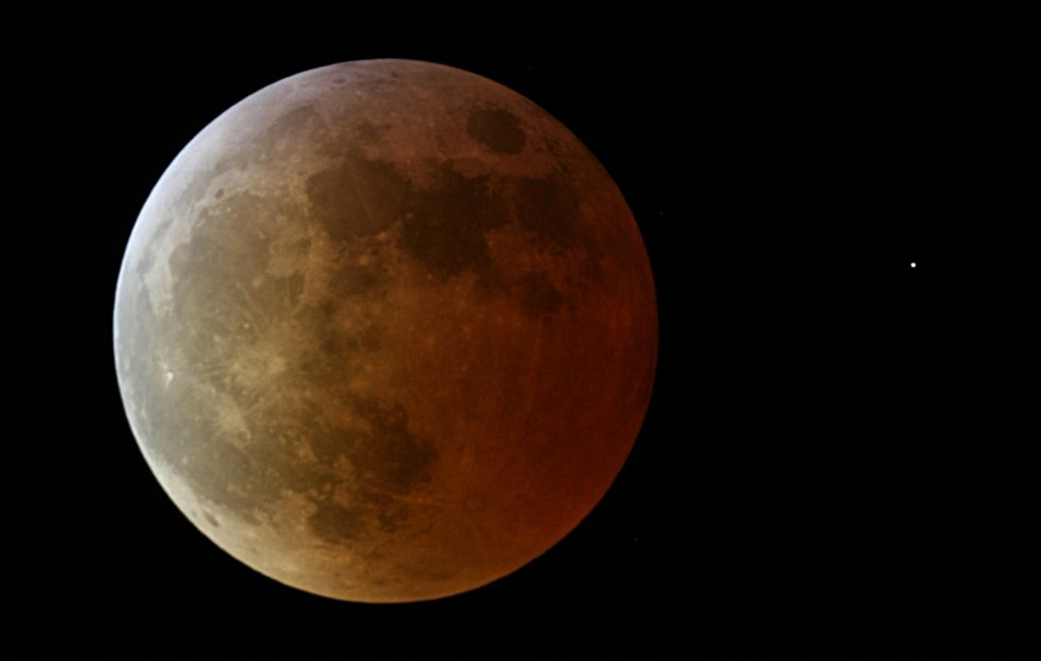 Moon eclipse