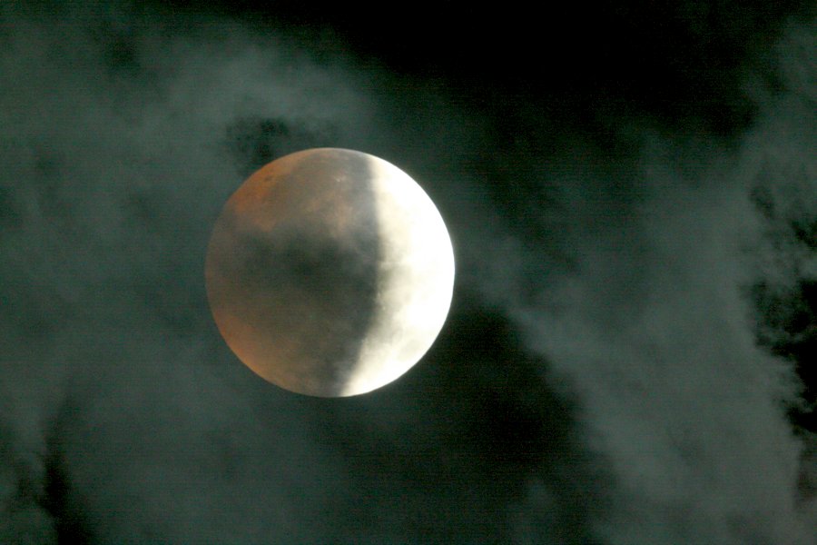 Moon eclipse