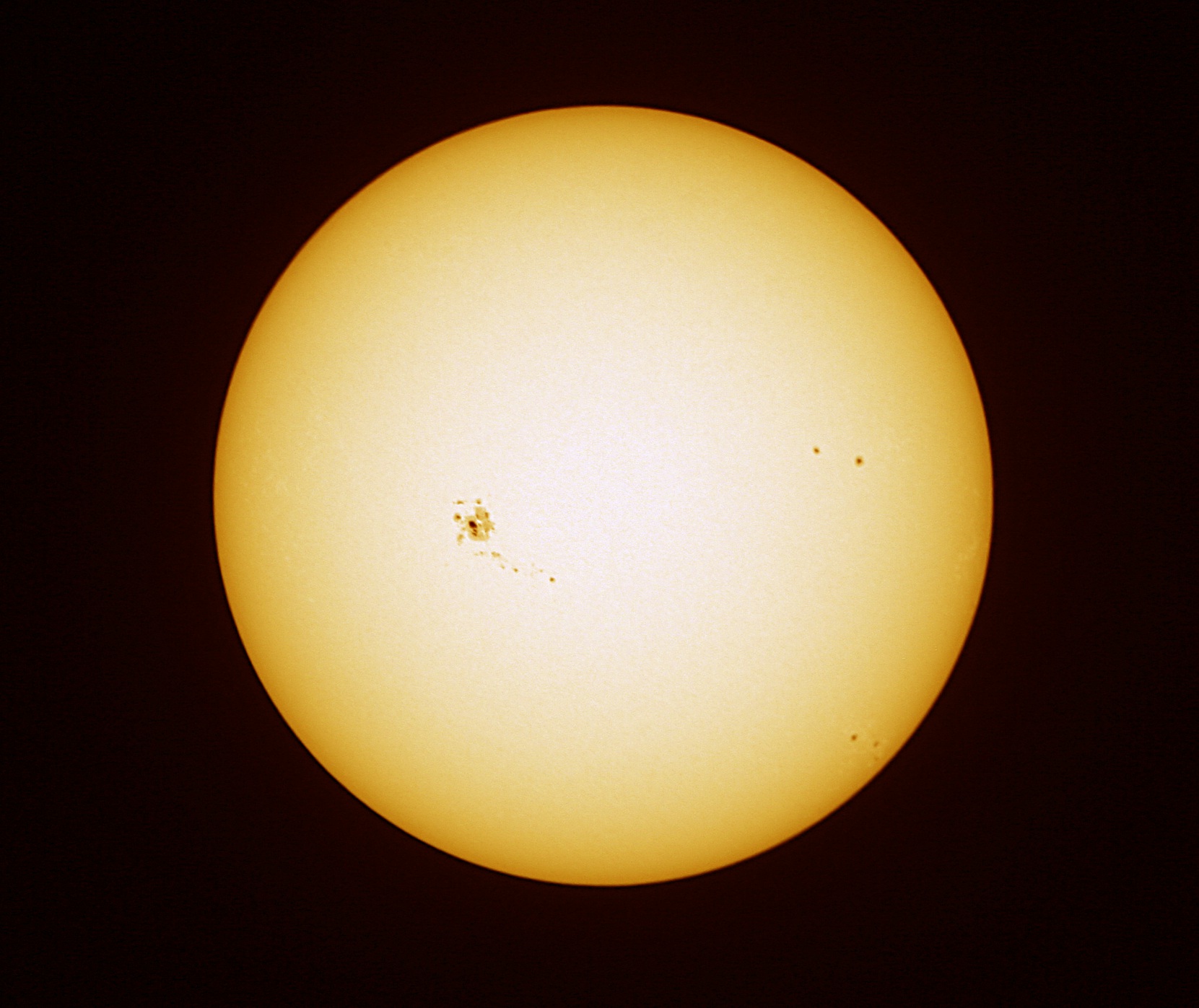 Sunspot AR 1476